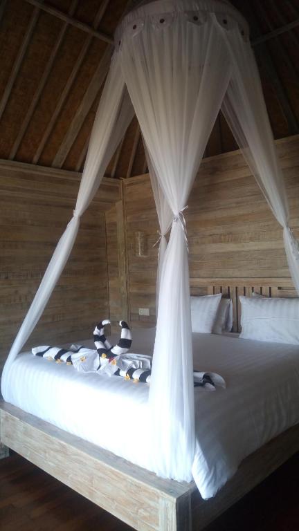 Ombak Bay Lembongan - 13