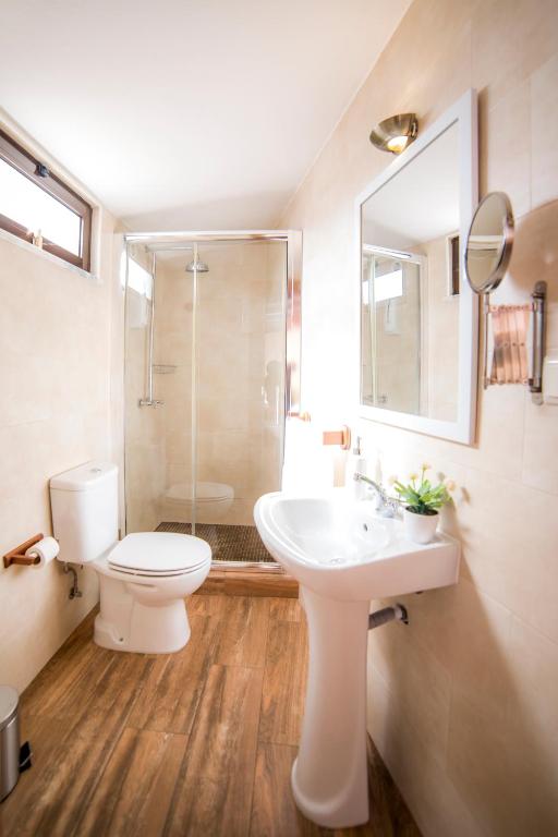 Kylpyhuone majoituspaikassa Casinha D'Avó Guesthouse