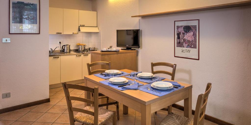 Kuchyň nebo kuchyňský kout v ubytování Residence Kristall