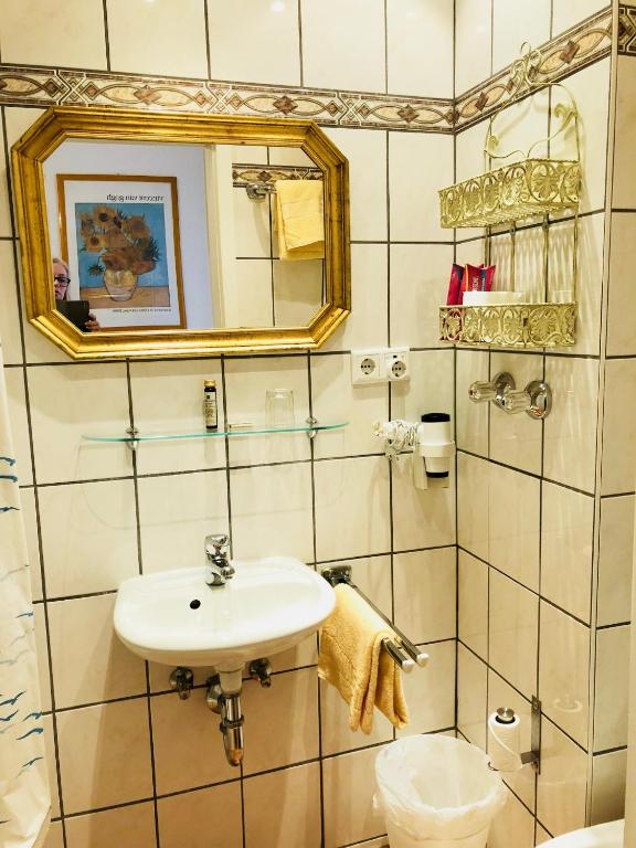 Koupelna v ubytování Hotel Mariahilf München