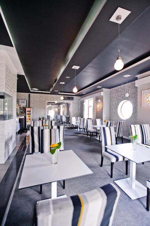 Posezení v ubytování Hotel Sulbin