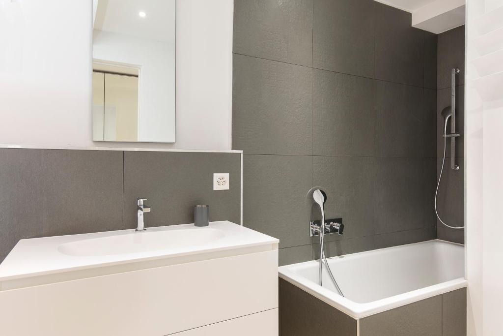 Maraini Apartments by Quokka 360 - strategic location near Lugano station - Resim 27