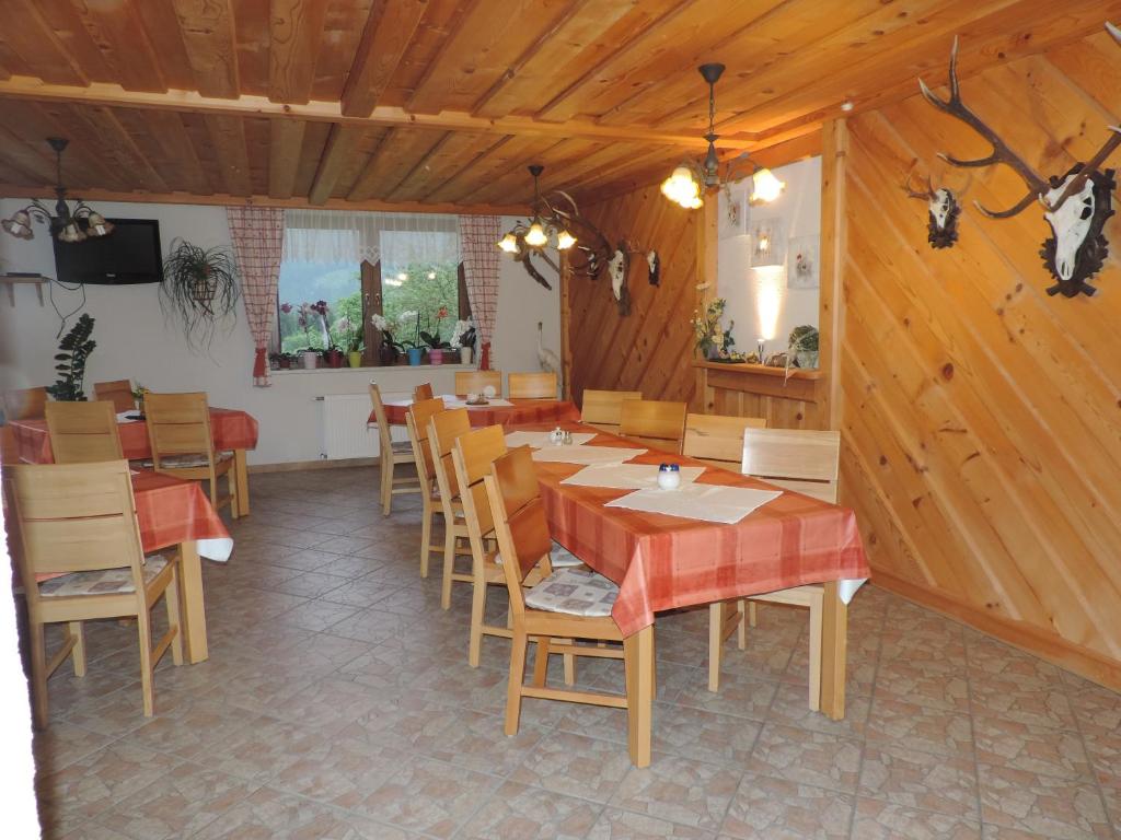Restaurace v ubytování Sinsamreith, Familie Ensmann