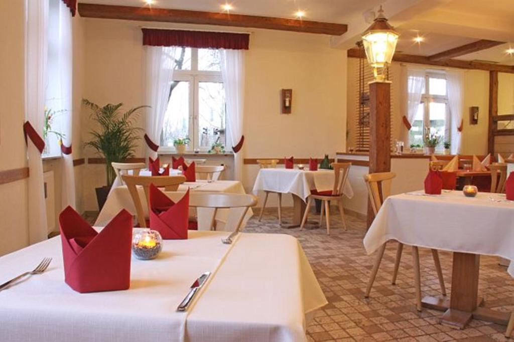 Restaurace v ubytování Hotel Neuwirtshaus