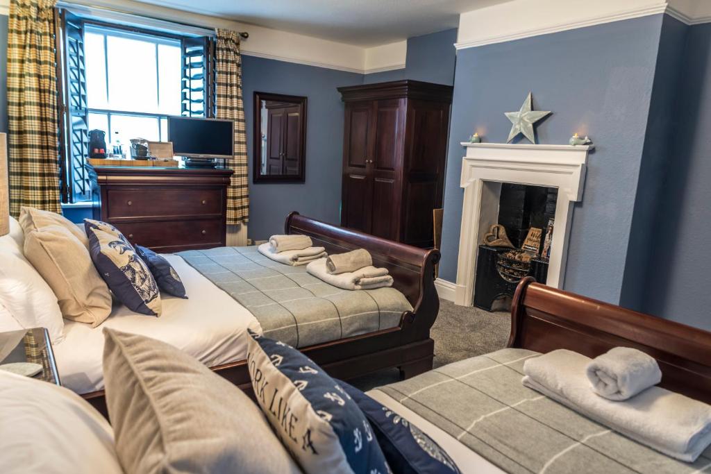 The Wellington Pub Cromer - Family Room (2 Adults + 1 Child)