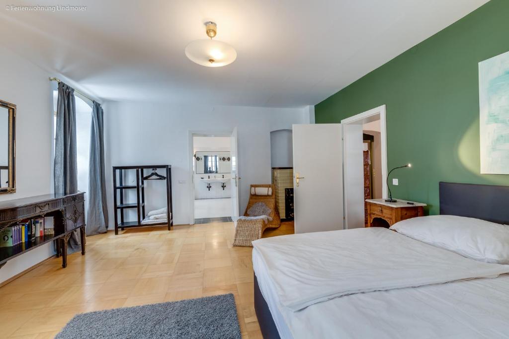 Postel nebo postele na pokoji v ubytování Ferienwohnung Mariazell