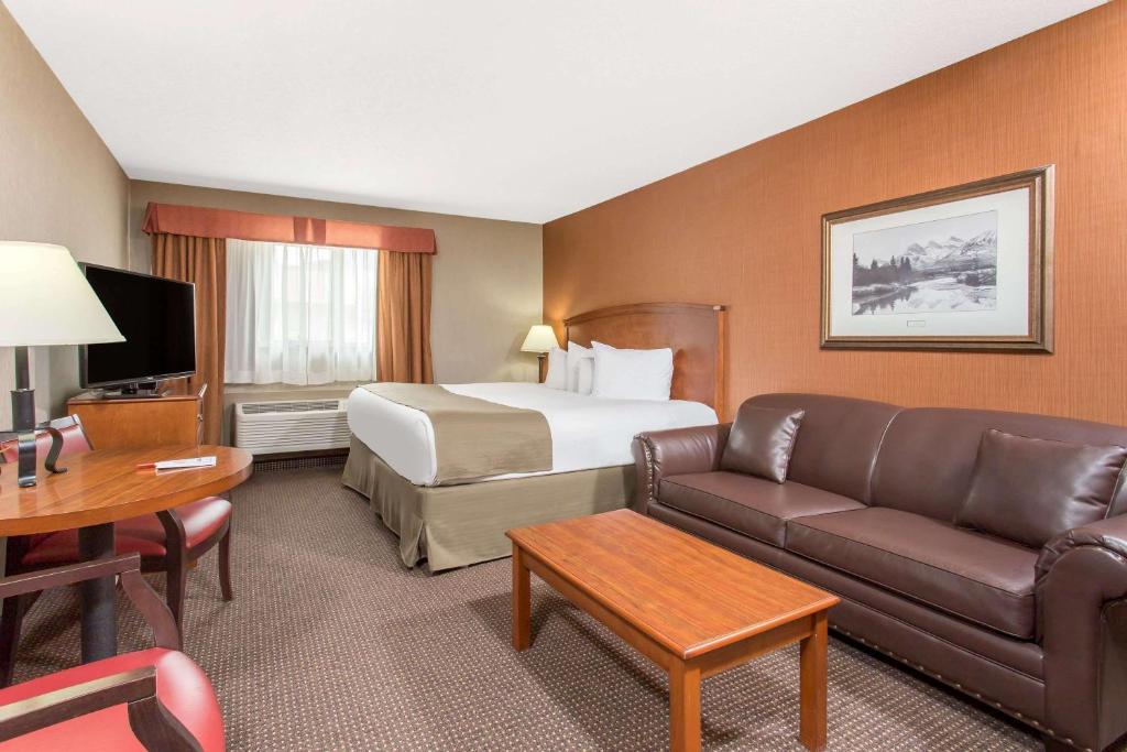 Canmore Inn & Suites - Resim 40