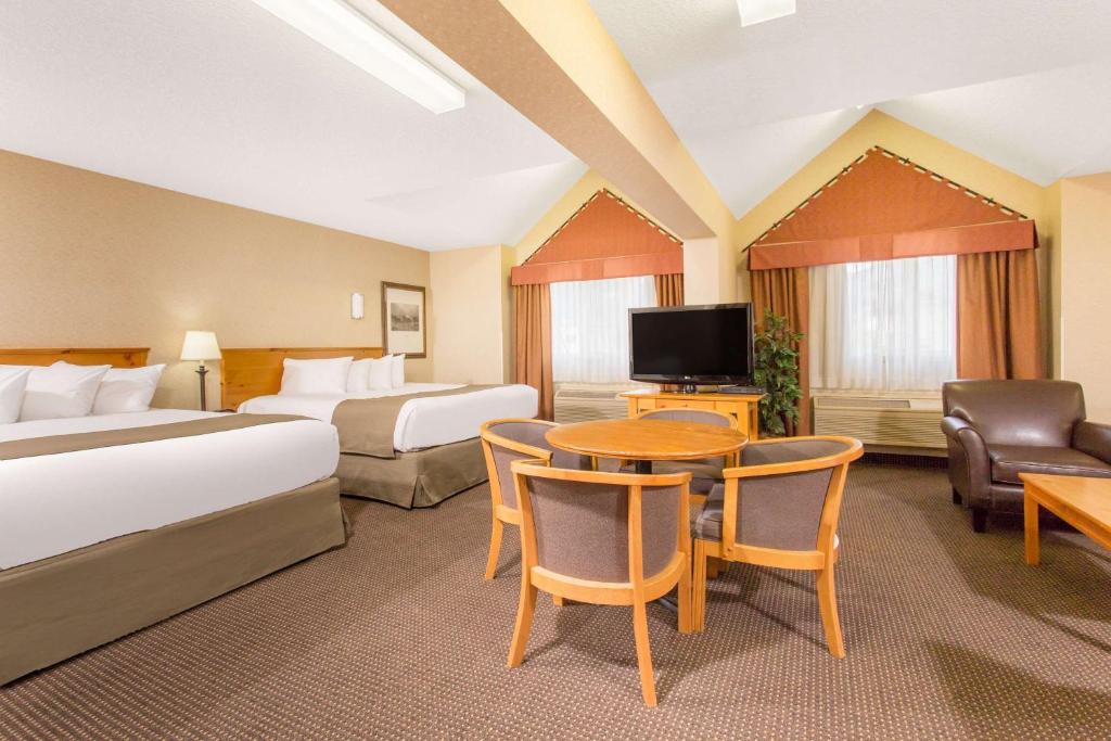 Canmore Inn & Suites - Resim 36