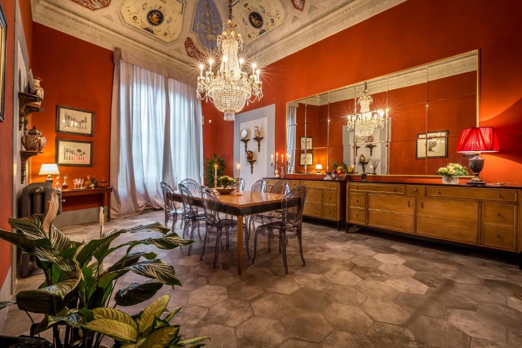 Palazzo Ridolfi - Residenza d'Epoca - Resim 28