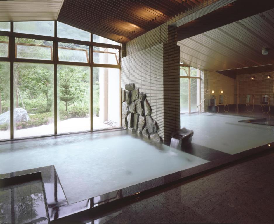 Bazén v ubytování Hotel Yunojin nebo v jeho okolí