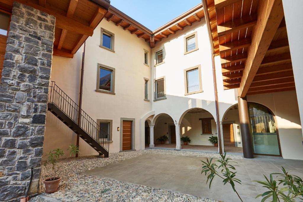 Budova, kde se bed and breakfast nachází