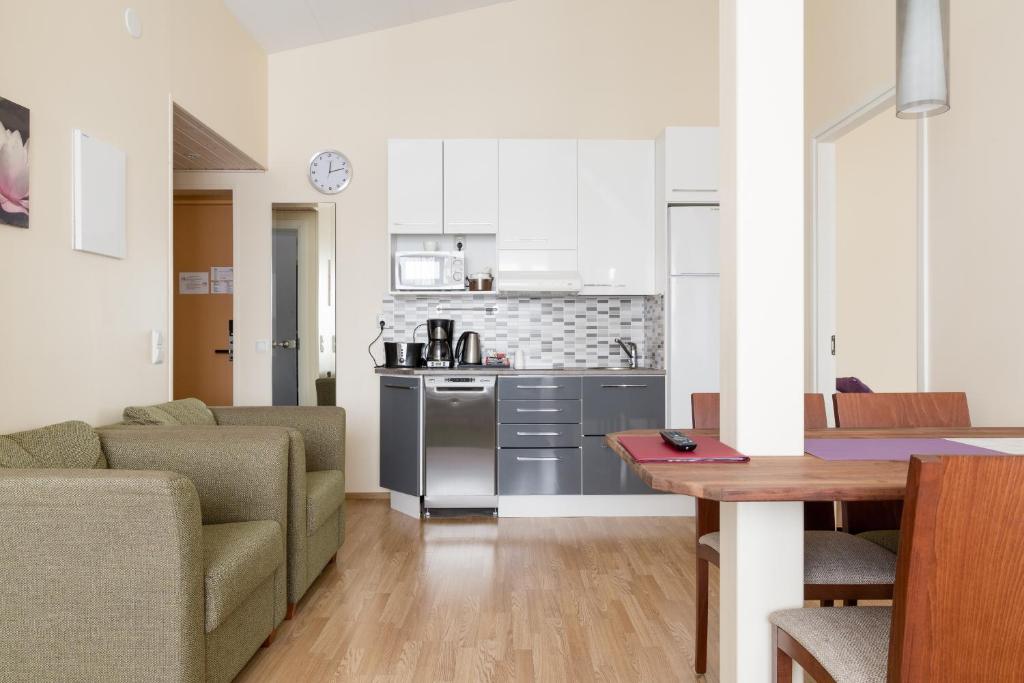 Samantta Hotel & Restaurant - Two-Bedroom Suite