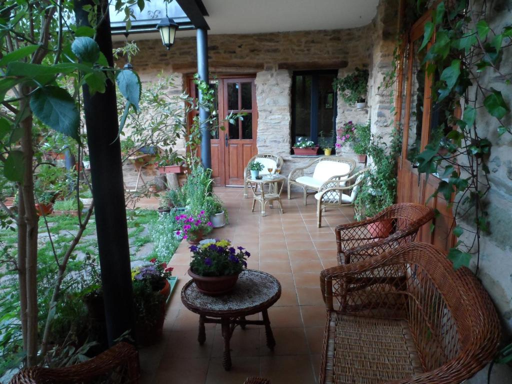Vonkajšia záhrada v ubytovaní La Casa del Filandón- HOTEL RURAL