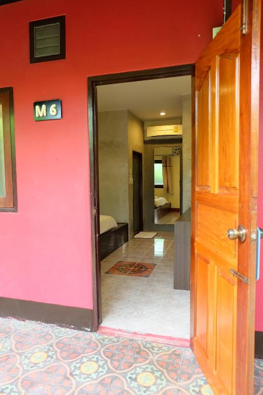 Baan Ma Feung GuestHouse - 4