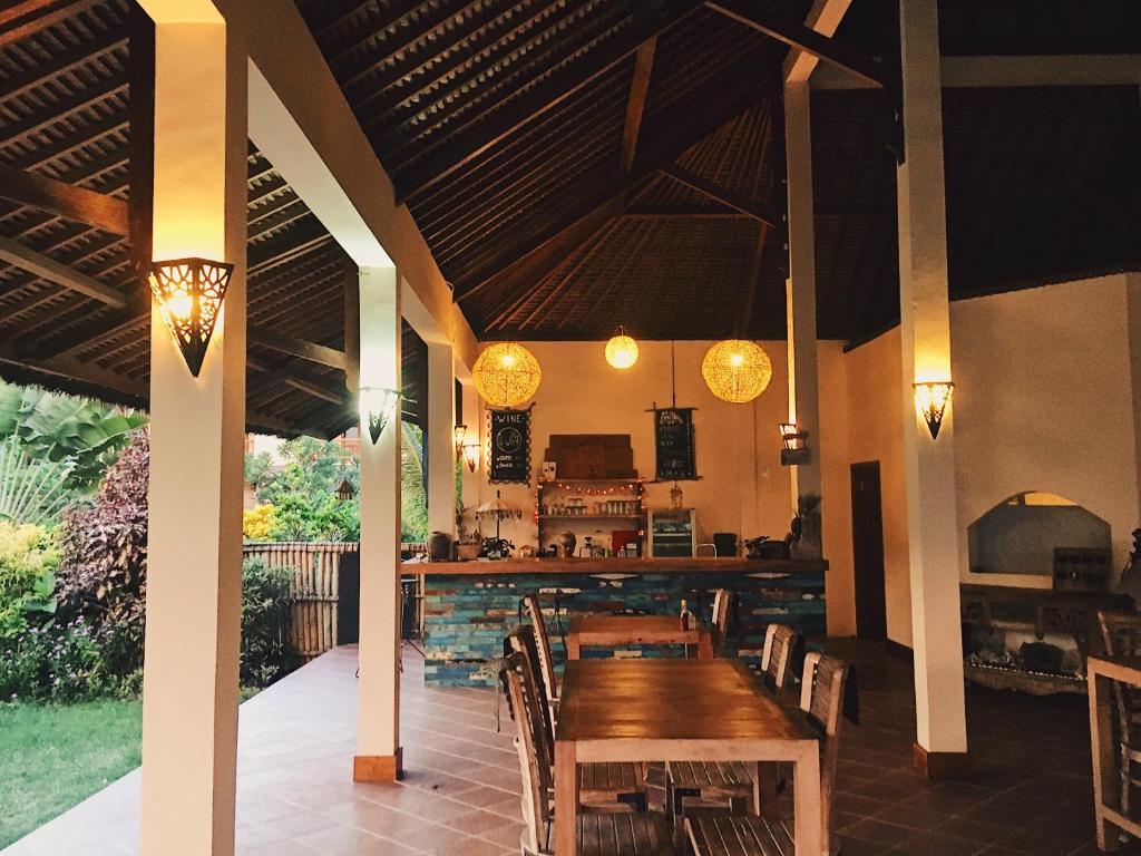 Fotografie z fotogalerie ubytování Owa Lodge Areguling v destinaci Kuta Lombok