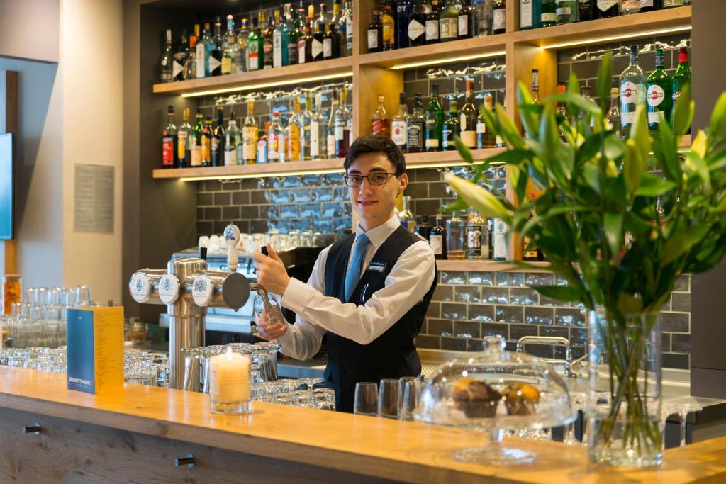 BEST WESTERN Hotel The K Unterföhring - Resim 45