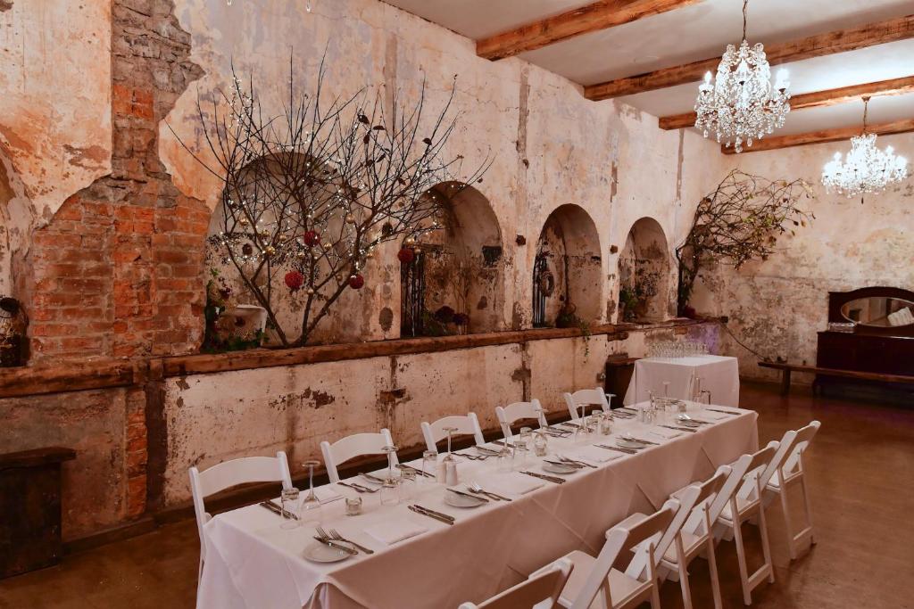 Restaurace v ubytování Belleek Castle, Ballina