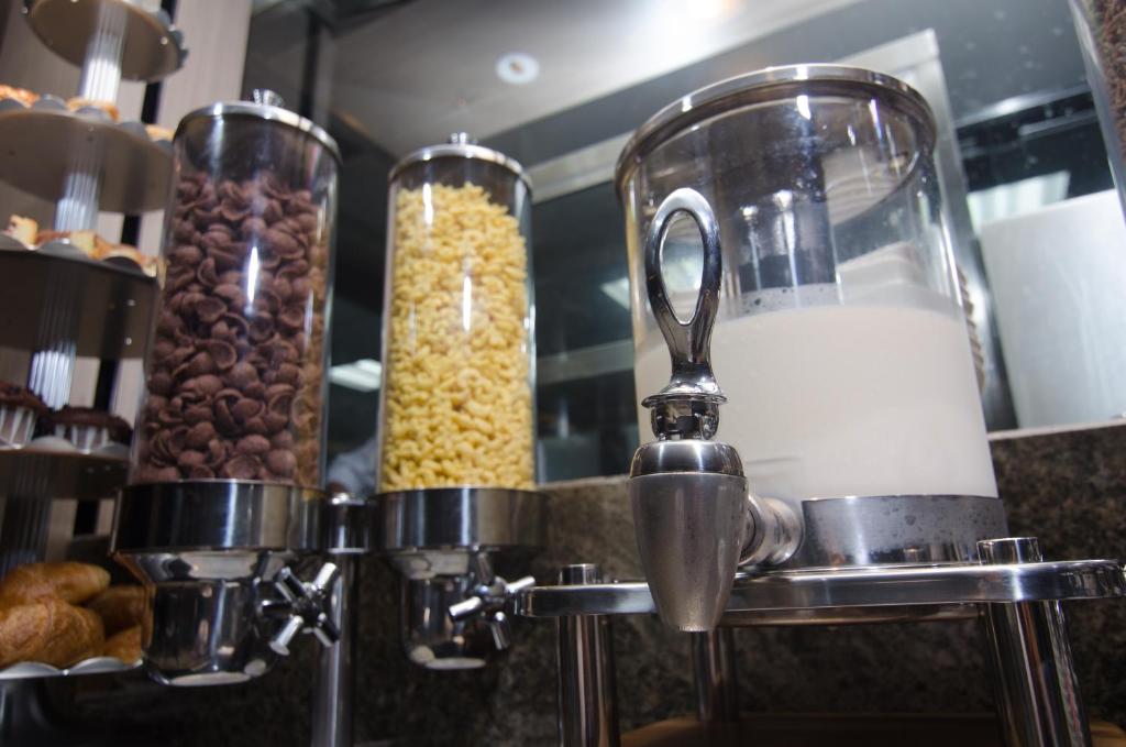 Cibo presso l'hotel o nelle vicinanze