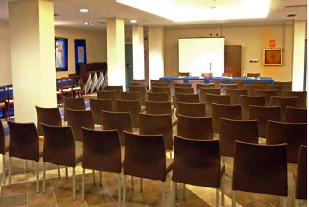 The business area and/or conference room at Hotel Villa Savoia