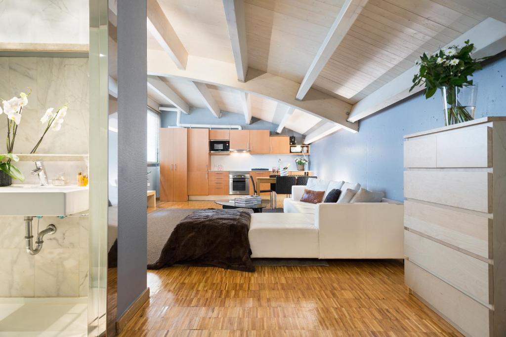 My Space Barcelona Executive Apartments Center - Two-Bedroom Apartment - Calle Prats De Mollo, 18