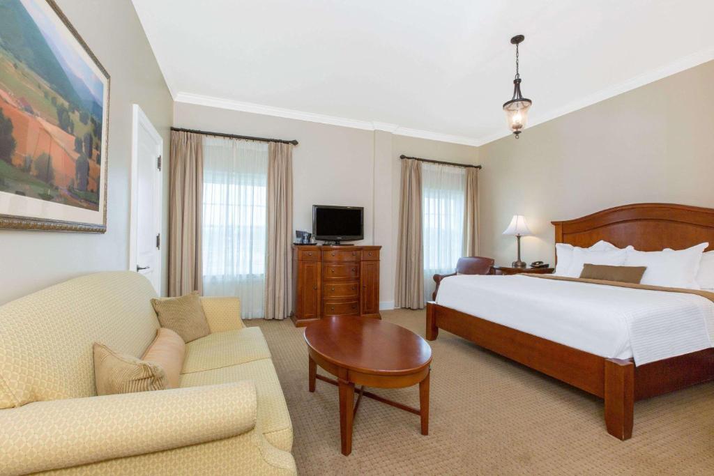 The George Washington - A Wyndham Grand Hotel - 