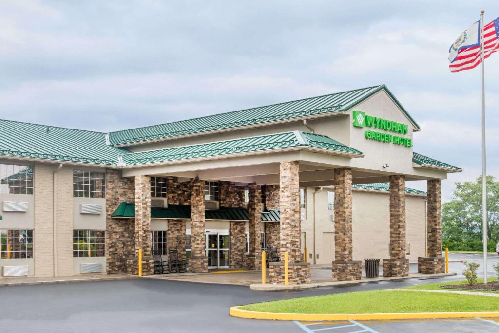 a rendering of the front of a hotel at Wyndham Garden Hotel Cross Lanes Charleston in Charleston