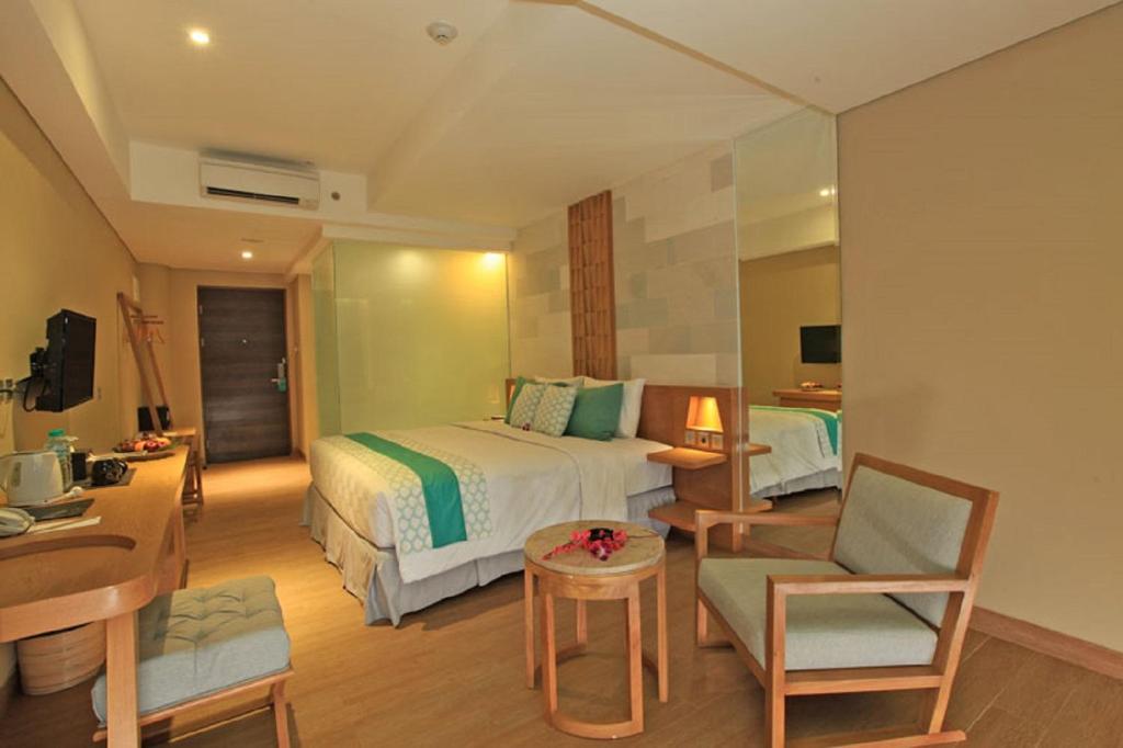 Posezení v ubytování Bedrock Hotel Kuta
