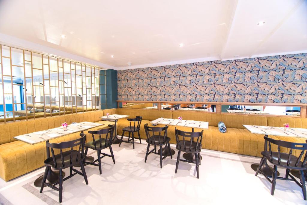 Petit Palace Puerta de Triana - Resim 37