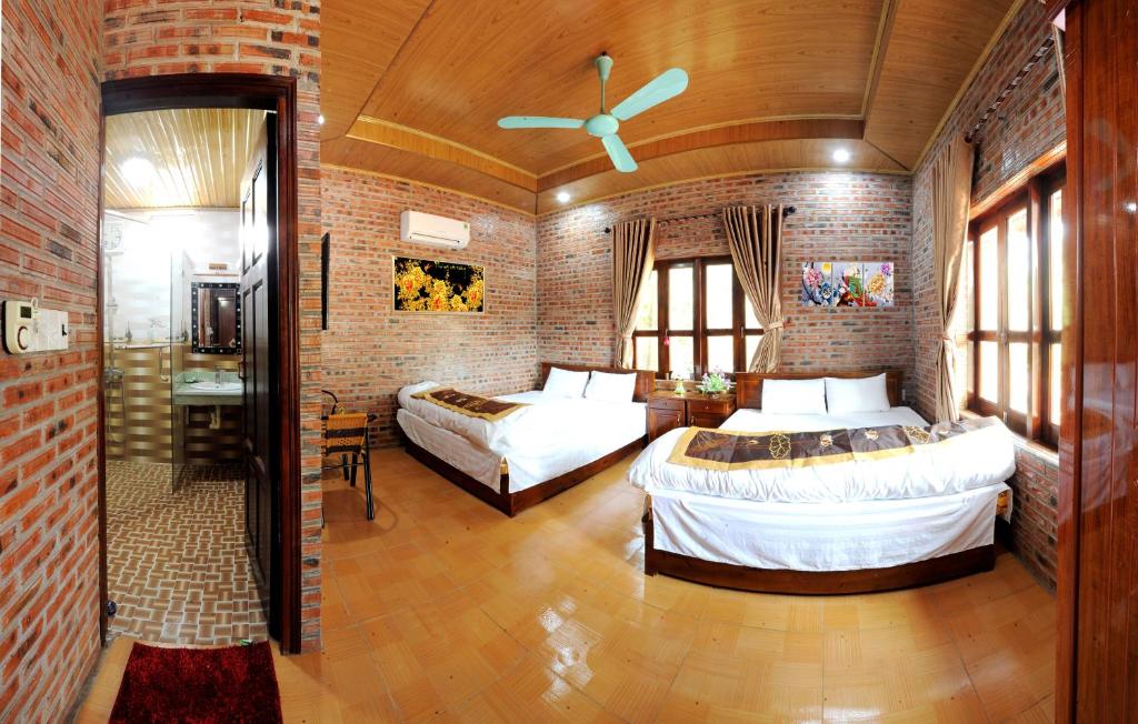 Ninh Binh Friendly Homestay - Family Room With Garden View