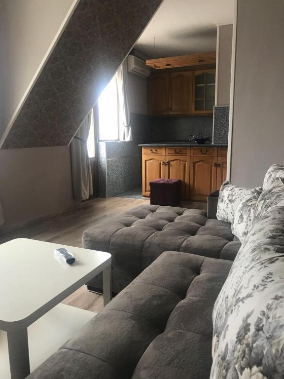 Family Hotel Argo - One-Bedroom Apartment (4 Adults)
