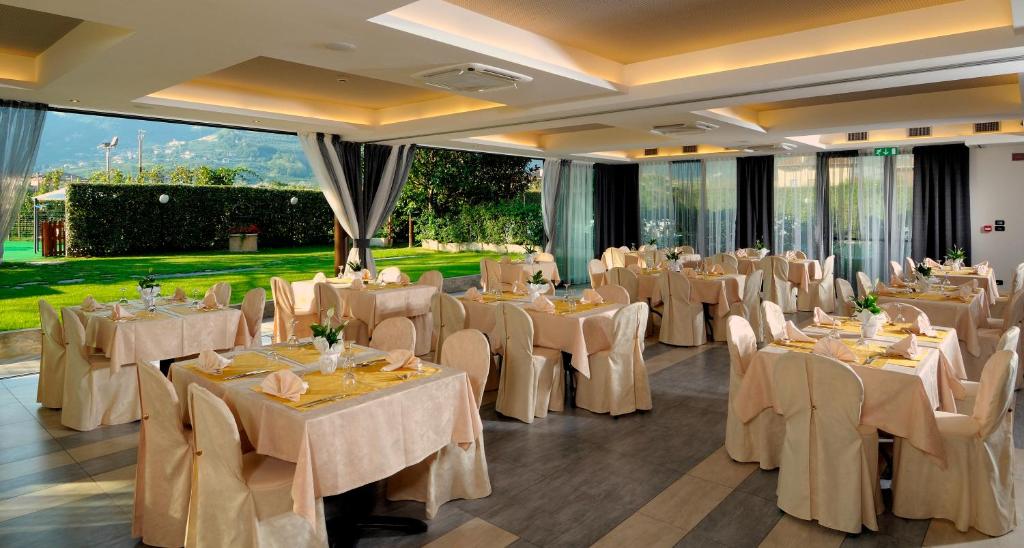 Restaurace v ubytování Hotel Campagnola