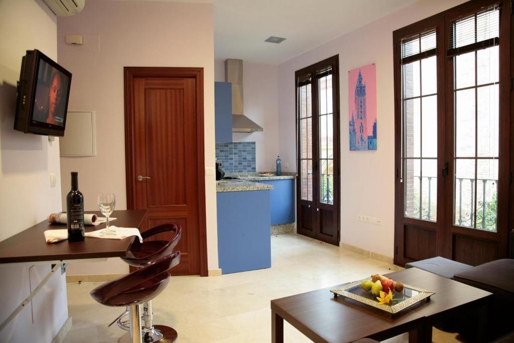 Rey de Sevilla Flats - Macarena