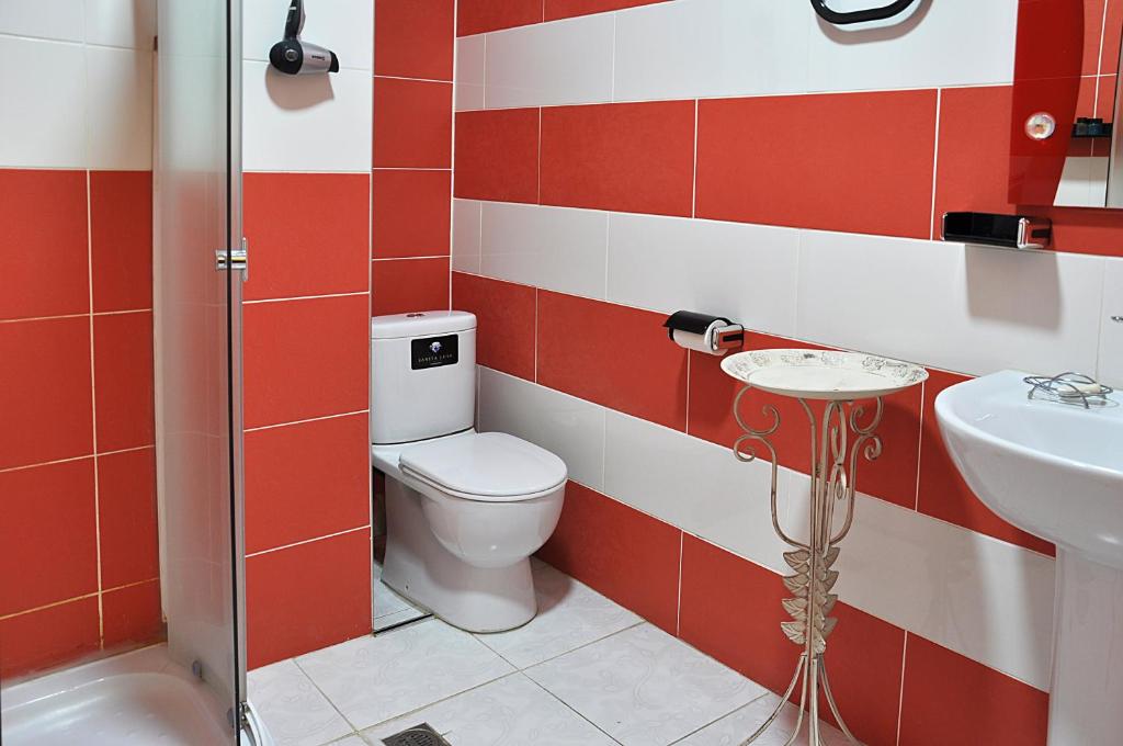 Koupelna v ubytování Hotel Gallery