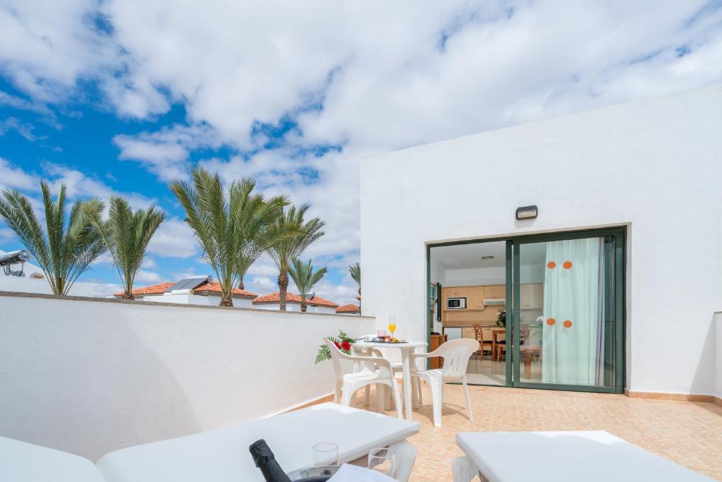 Kép Broncemar Beach Suites szállásáról Caleta De Fustéban a galériában