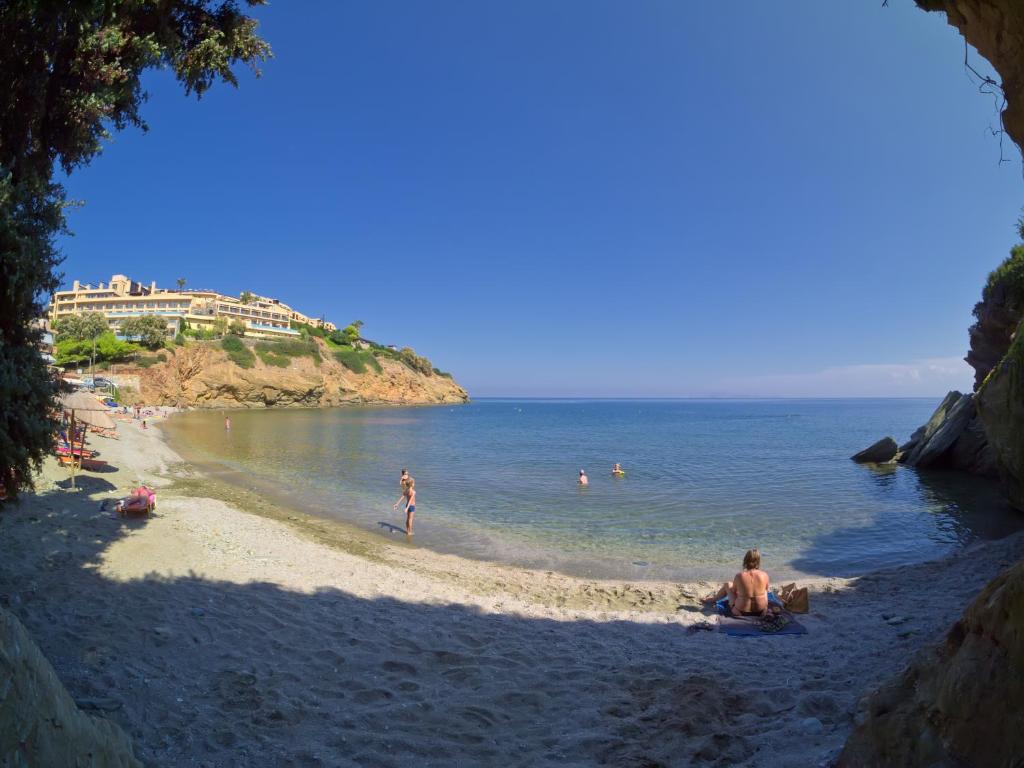 Příroda nedaleko aparthotelu
