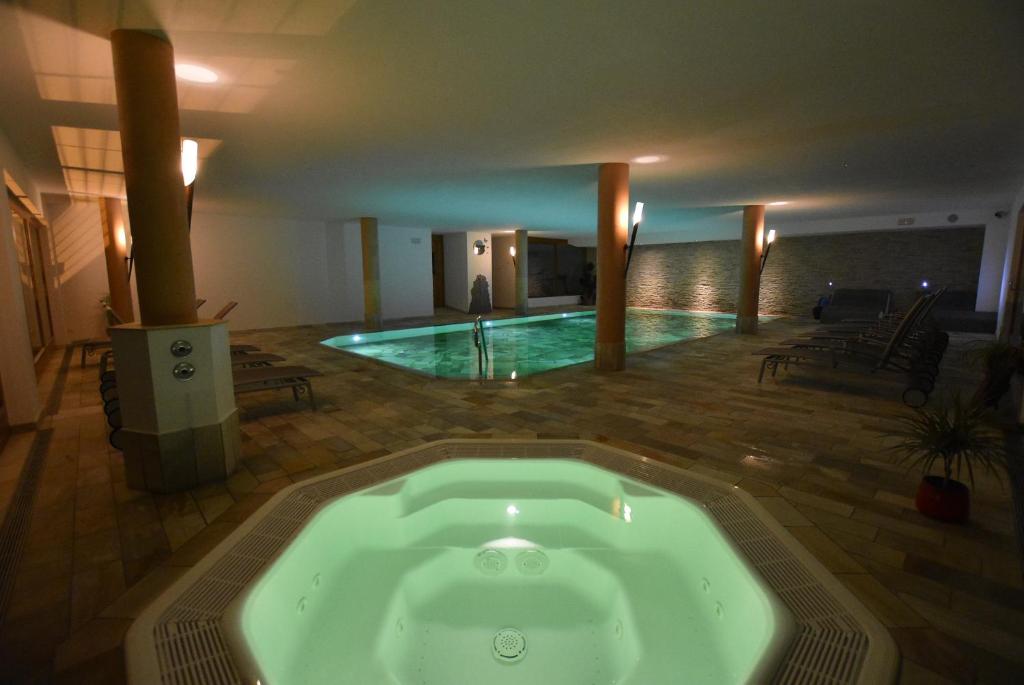 Bassein majutusasutuses Hotel Gstatsch või selle lähedal