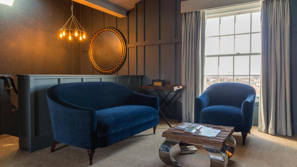 Number 38 Clifton - Resim 2