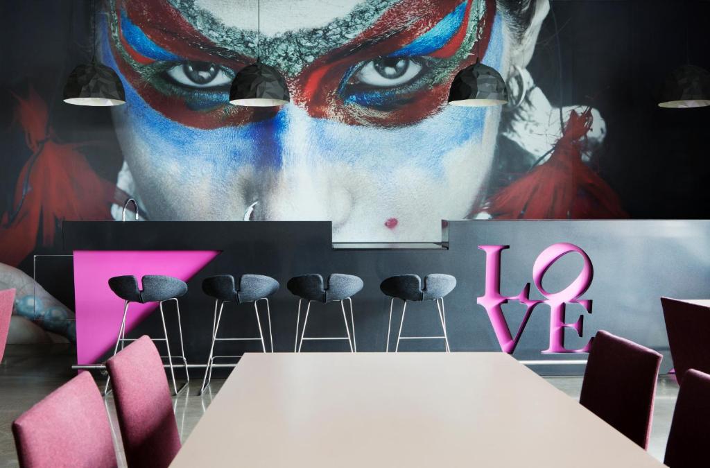 Comfort Hotel Square - Resim 22