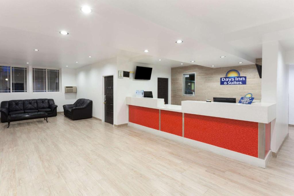 a lobby of a dental office with a waiting room at Days Inn by Wyndham Mission Valley-SDSU in San Diego