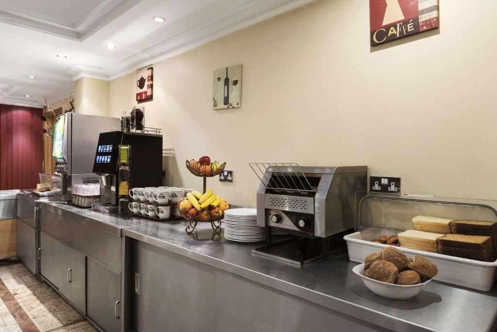 Days Inn Hyde Park - Resim 24