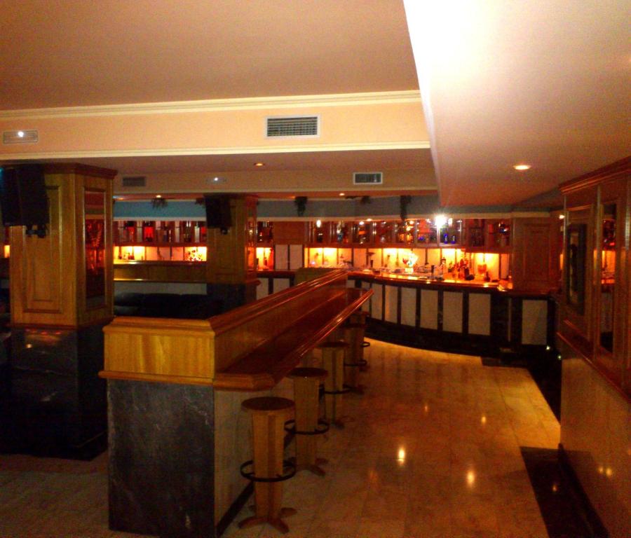 Φωτογραφία από το άλμπουμ του Hotel Scala σε Padron