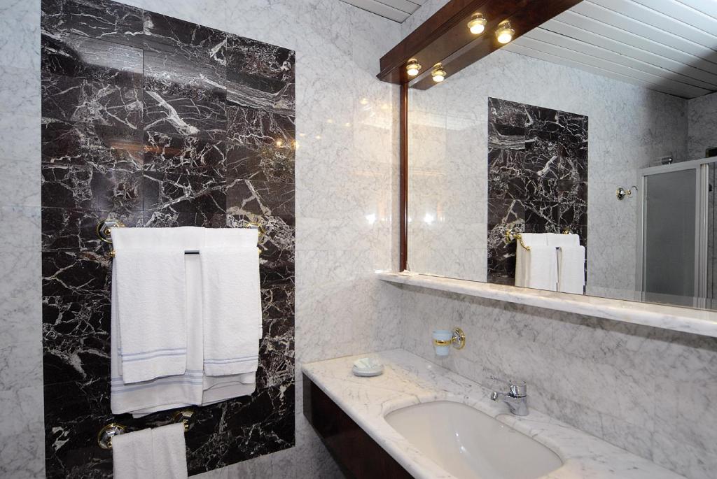 Koupelna v ubytování Hotel Miro'
