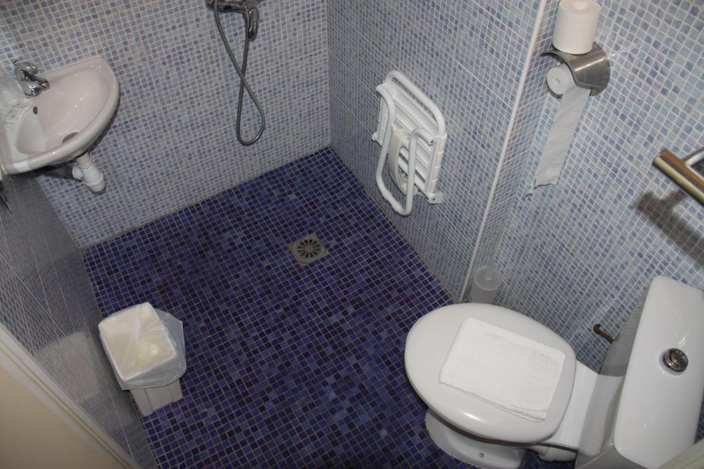 Koupelna v ubytování Hotel Lune Etoile