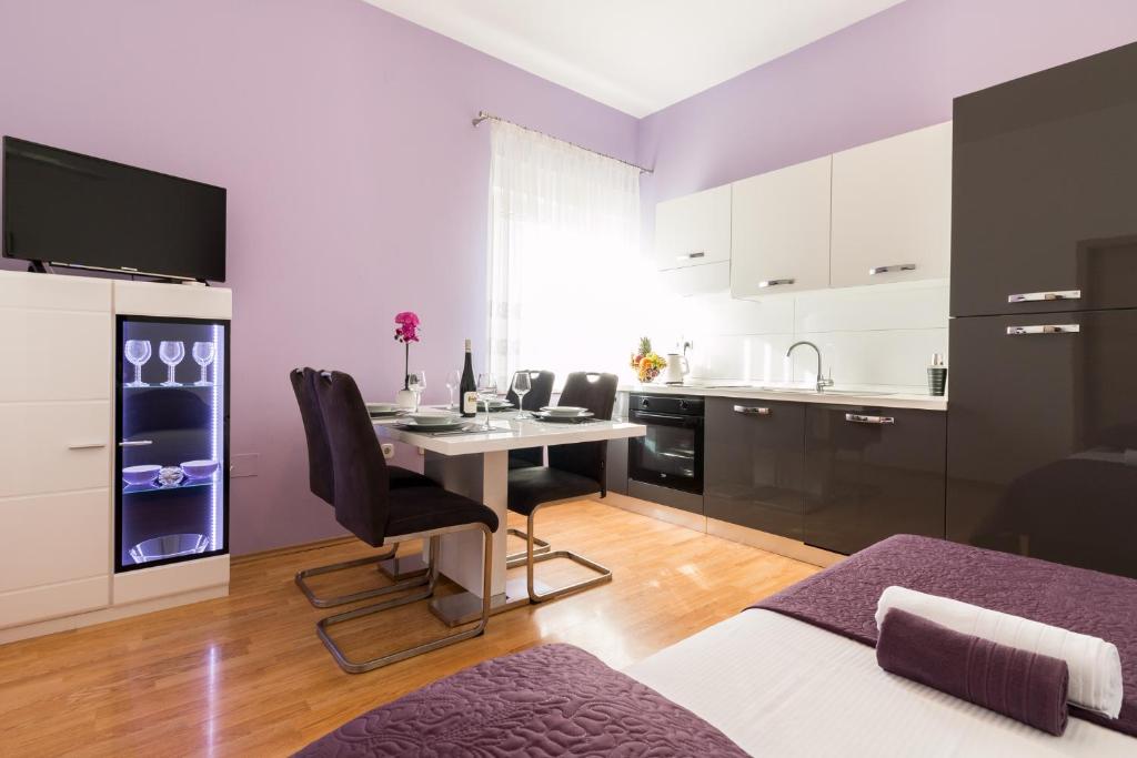 Summer Holiday Apartment