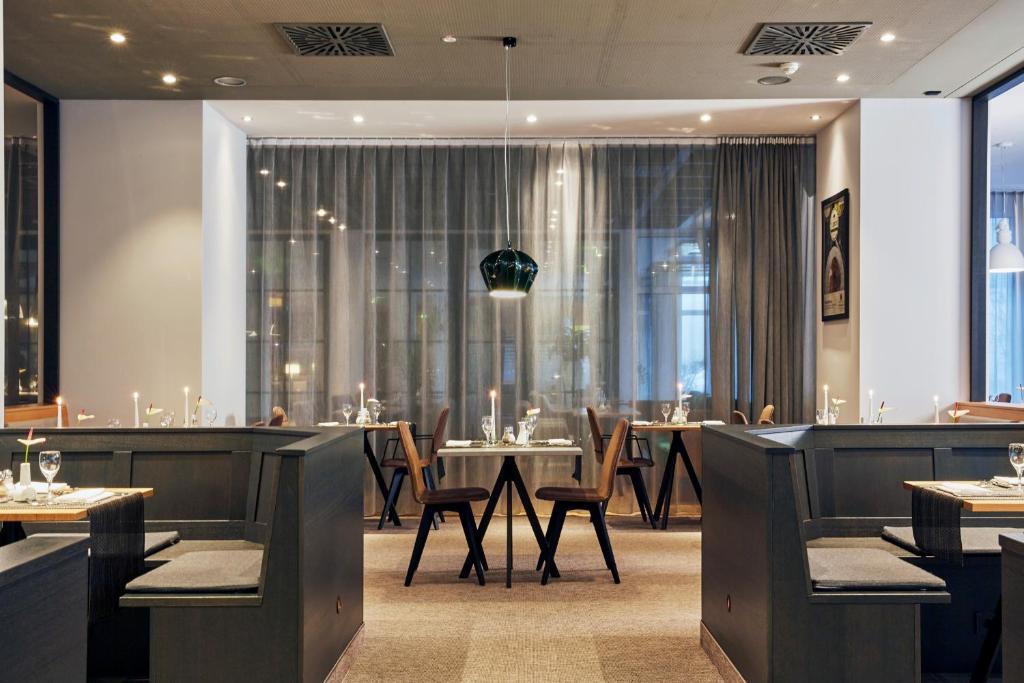 H4 Hotel Leipzig - Resim 25