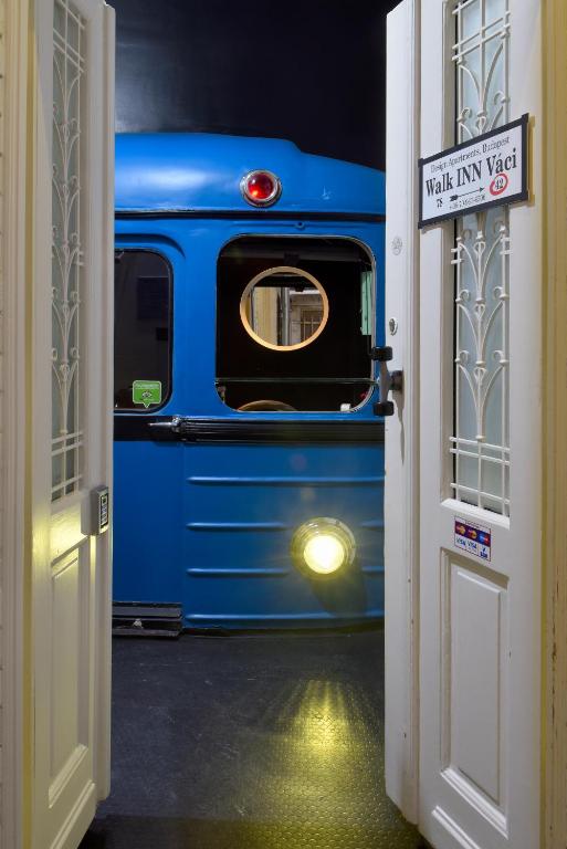 Walk Inn Váci 42 - Resim 9