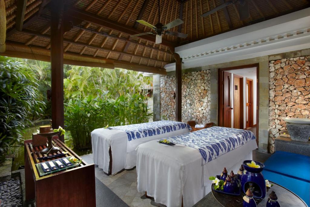 Zahrada ubytování The Oberoi Beach Resort, Bali