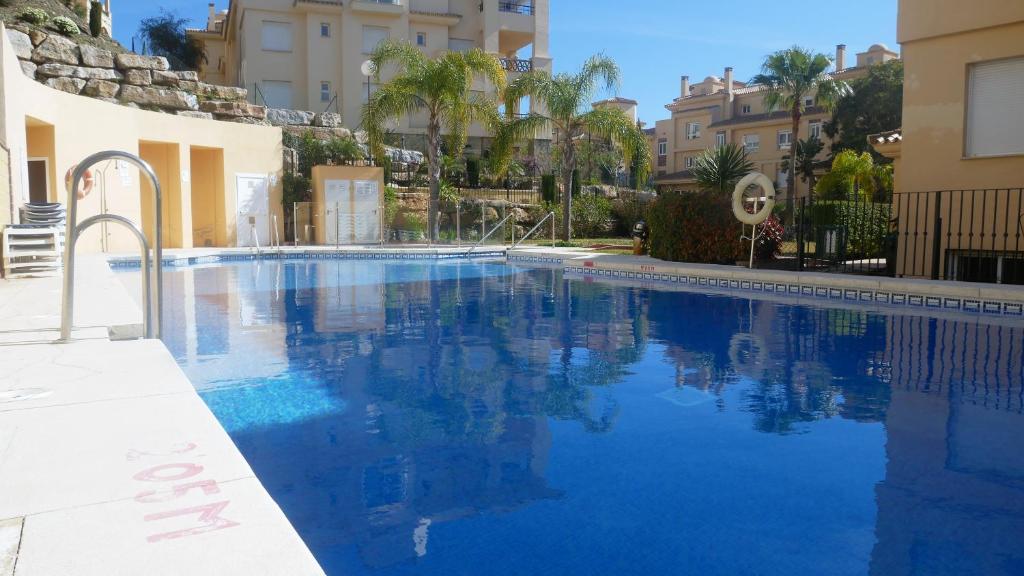 Bazén v ubytovaní Appartement Hillside Suite alebo v jeho blízkosti