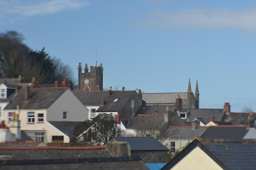 Uma visão geral de Appledore ou uma vista da cidade tirada do apartamento