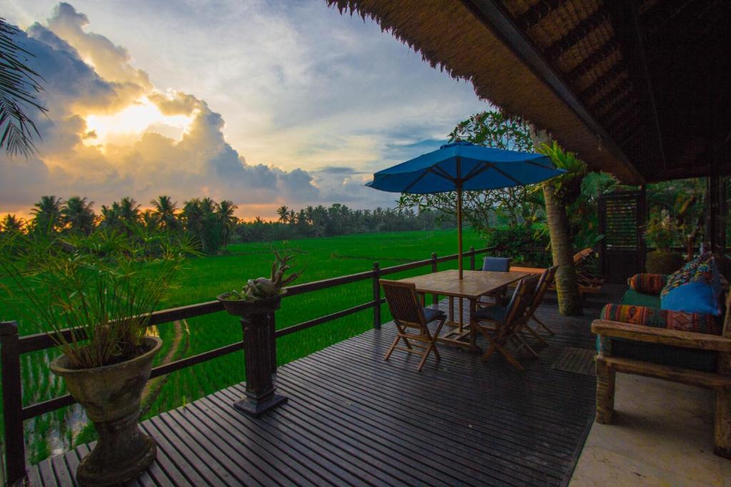 Lodtunduh Sari - Two-Bedroom Villa With Ricefield View